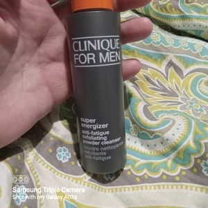 Clinique For Men super energizer anti-fatigue exfoliating powder cleanser